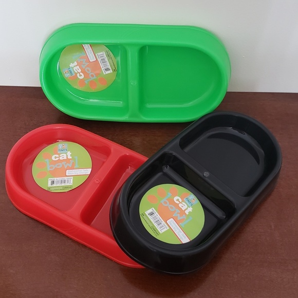 Three Pretty Double-Sided Cat Bowls. - Picture 4 of 11